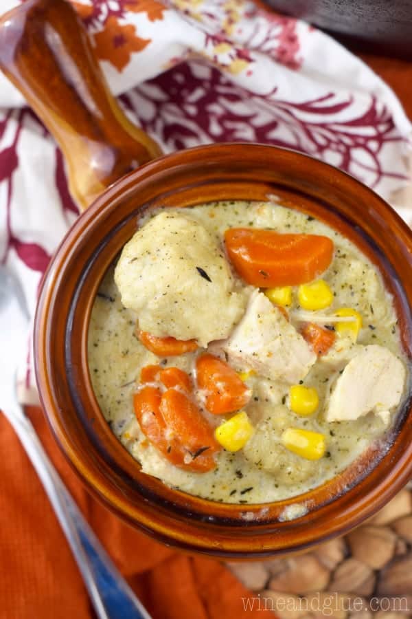 https://www.simplejoy.com/wp-content/uploads/2015/11/turkey_dumpling_soup_2.jpg