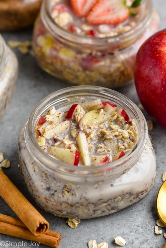 small mason jar full of cinnamon apple overnight oats