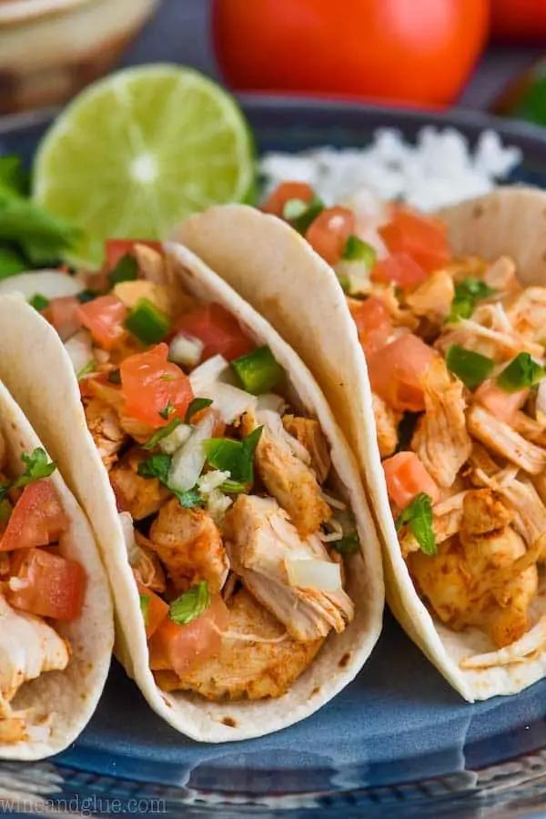 close up picture of instant pot taco chicken with pico de gallo recipe