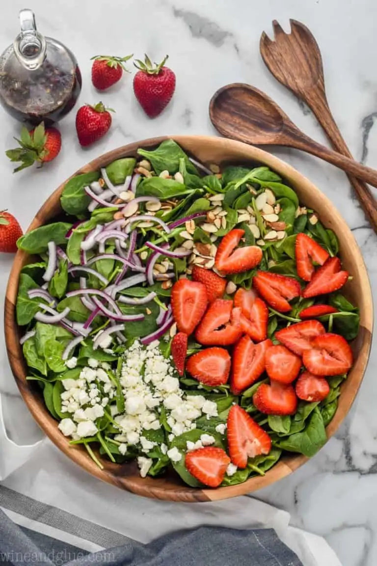 spinach strawberry salad recipe image