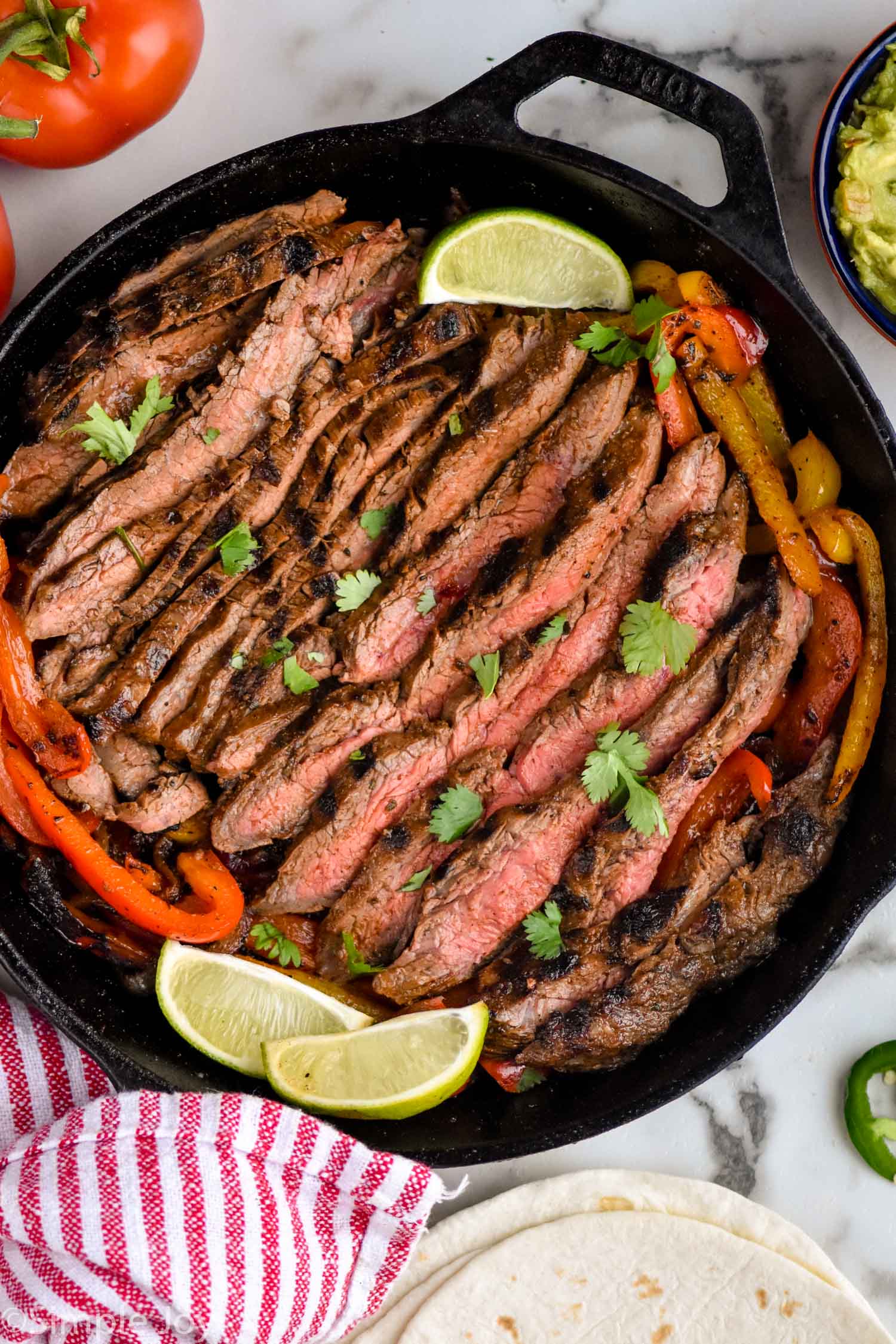 https://www.simplejoy.com/wp-content/uploads/2019/12/steak-fajitas.jpg