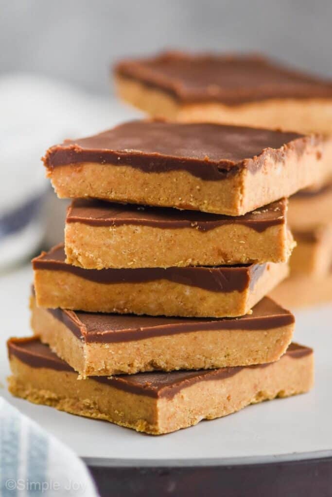 stack of five peanut butter bars