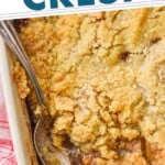 pinterest graphic of overhead of dish full of apple crisp, says: "the best apple crisp, simplejoy.com"