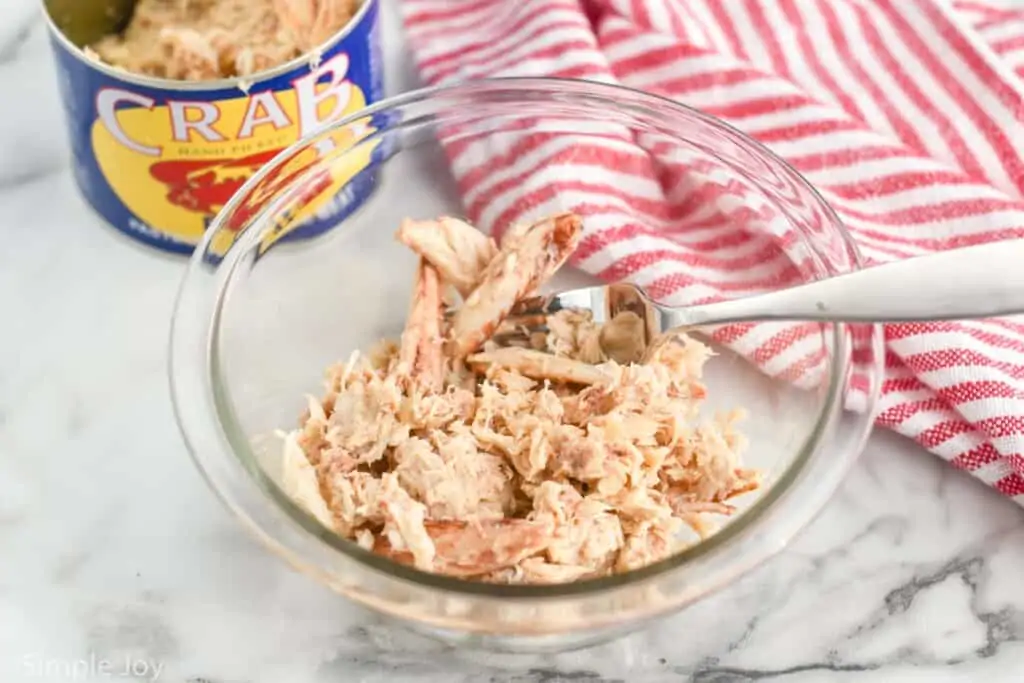 bowl of lump crab meat