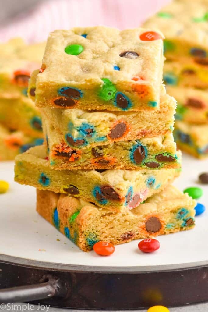 stack of five cookie bars