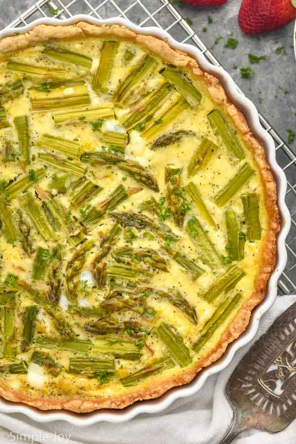 close up overhead photo of an asparagus quiche recipe