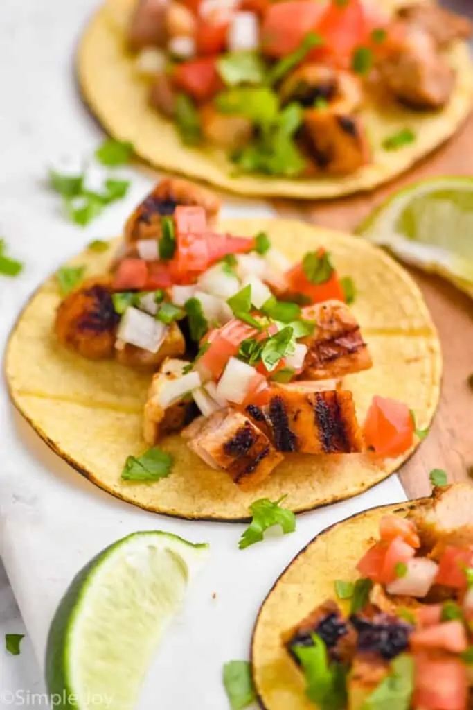 close up of a street taco recipe on a platter