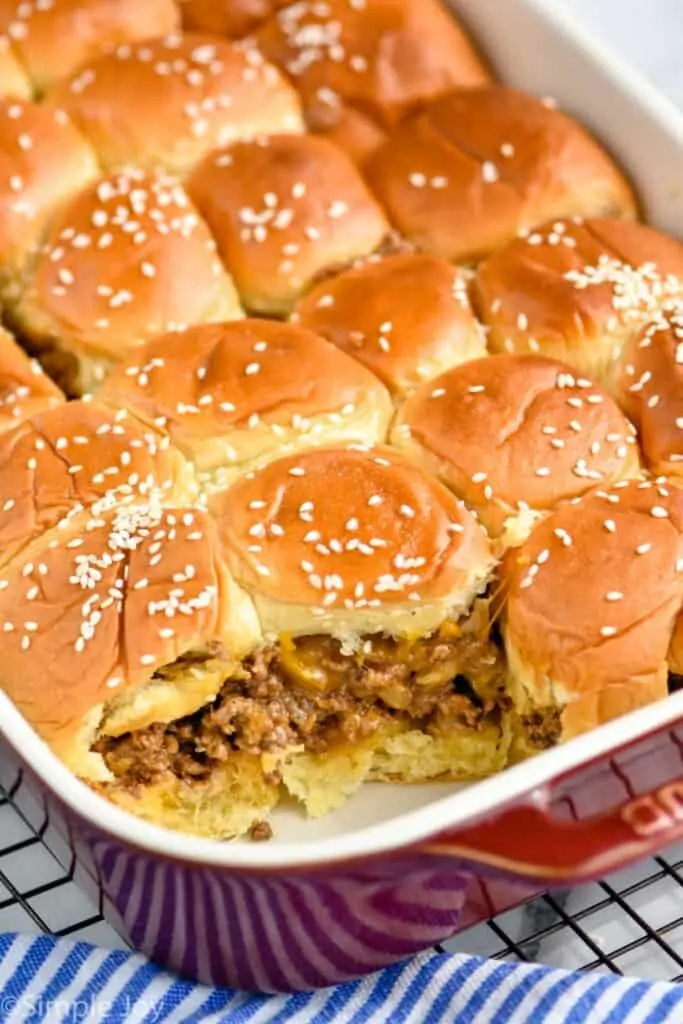 a pan of cheeseburger sliders