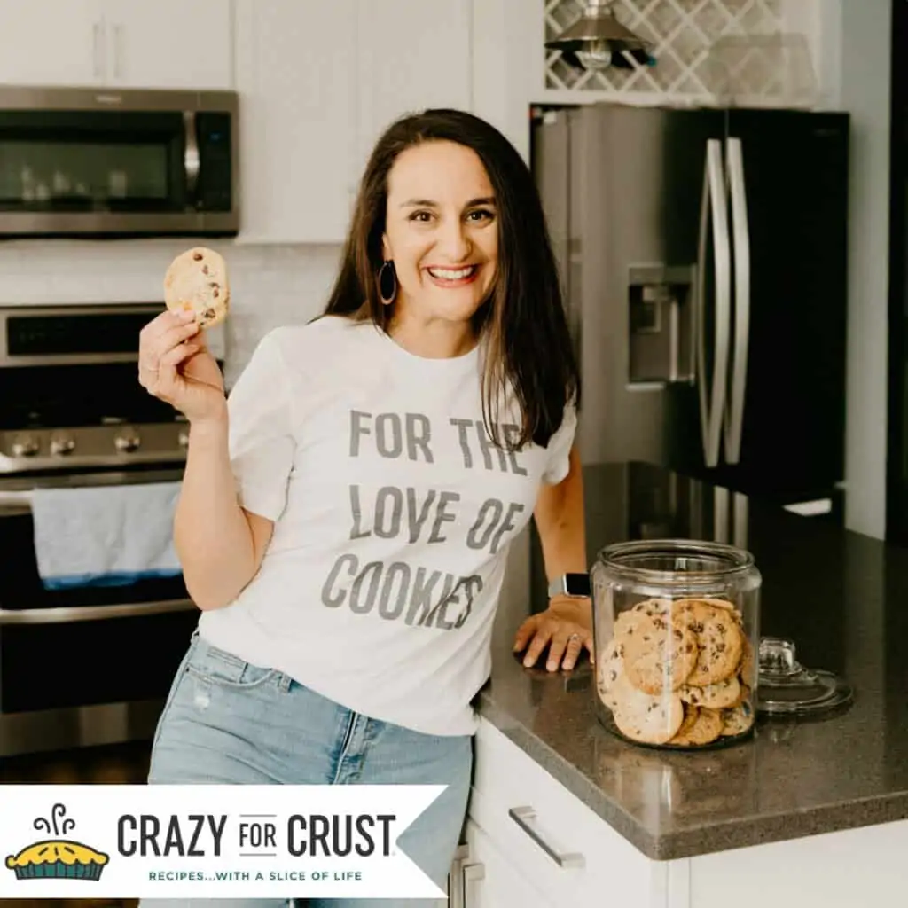 woman in a shirt that says "for the love of cookies"