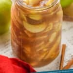 pinterest graphic of mason jar of apple pie filling