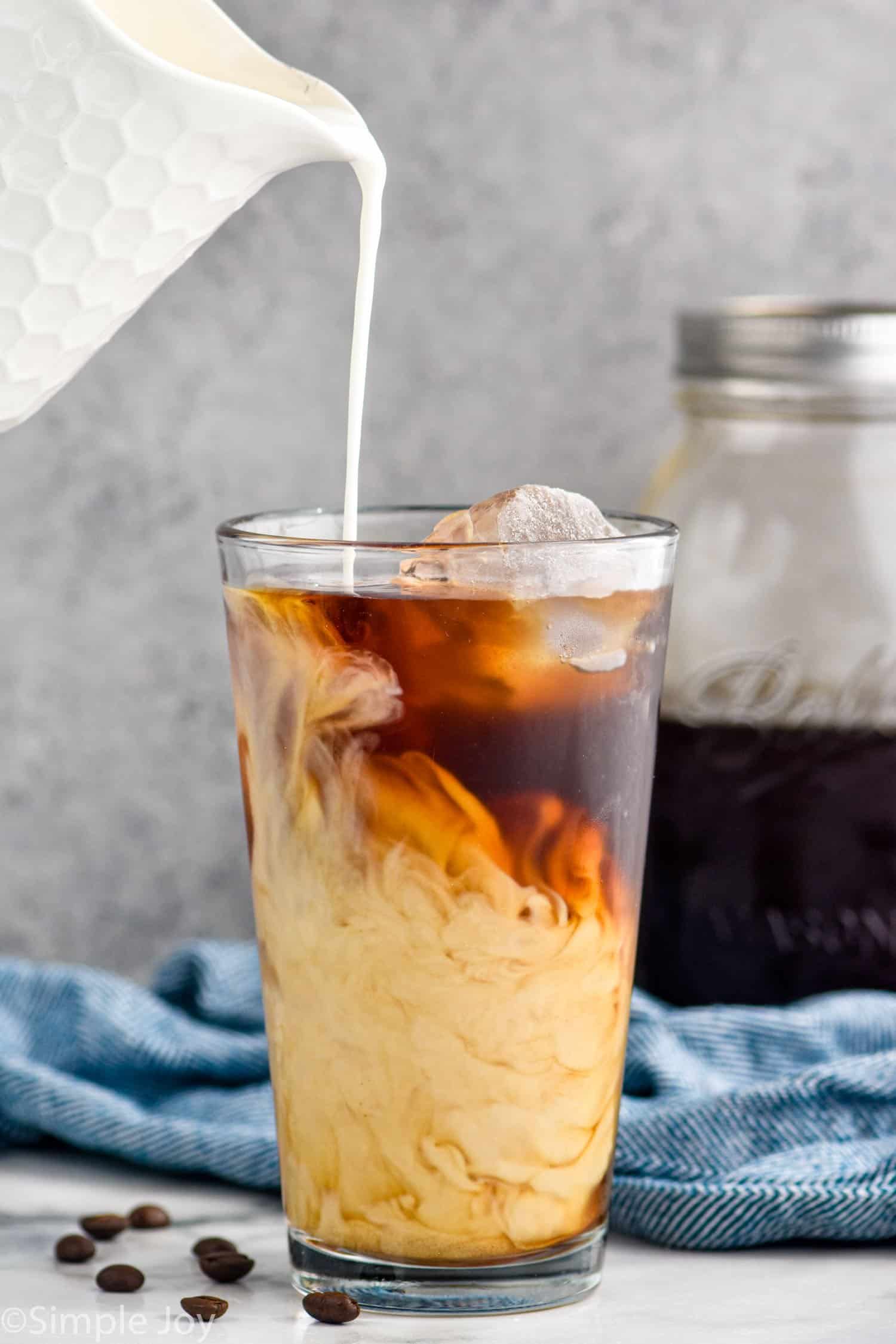 Simple Homemade Iced Cold Brew Latte