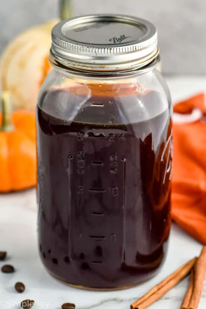 a mason jar of pumpkin spice cold brew