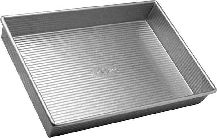 picture of 9 by 13 metal baking dish