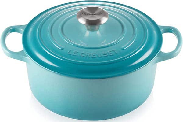 teal dutch oven with a lid
