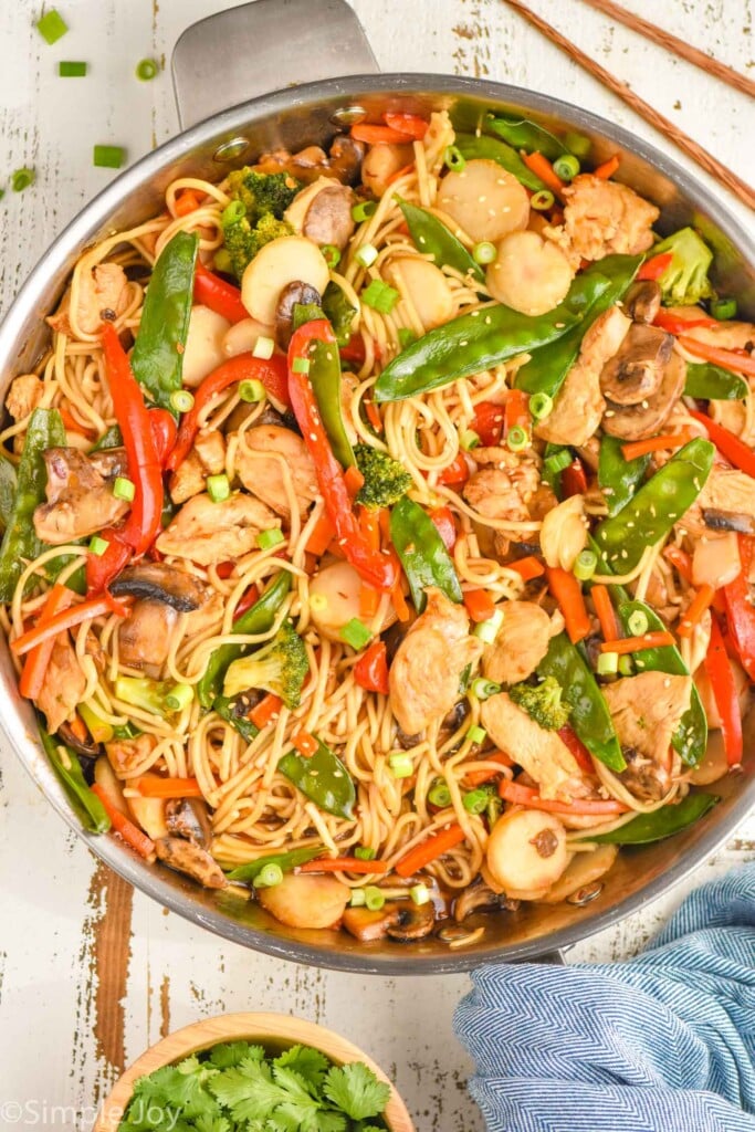 overhead of a skillet full of chicken lo mein recipe