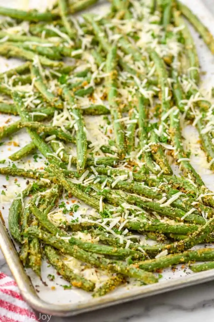 Overhead photo of italian green beans on a baking sheet.