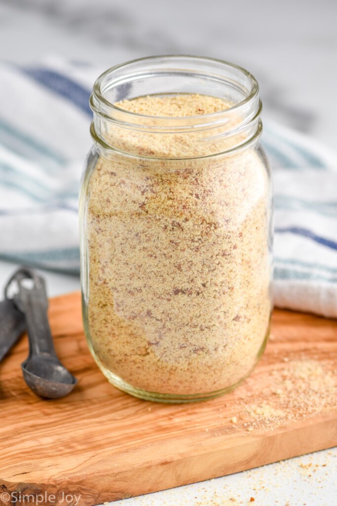 Photo of a jar of Breadcrumbs.