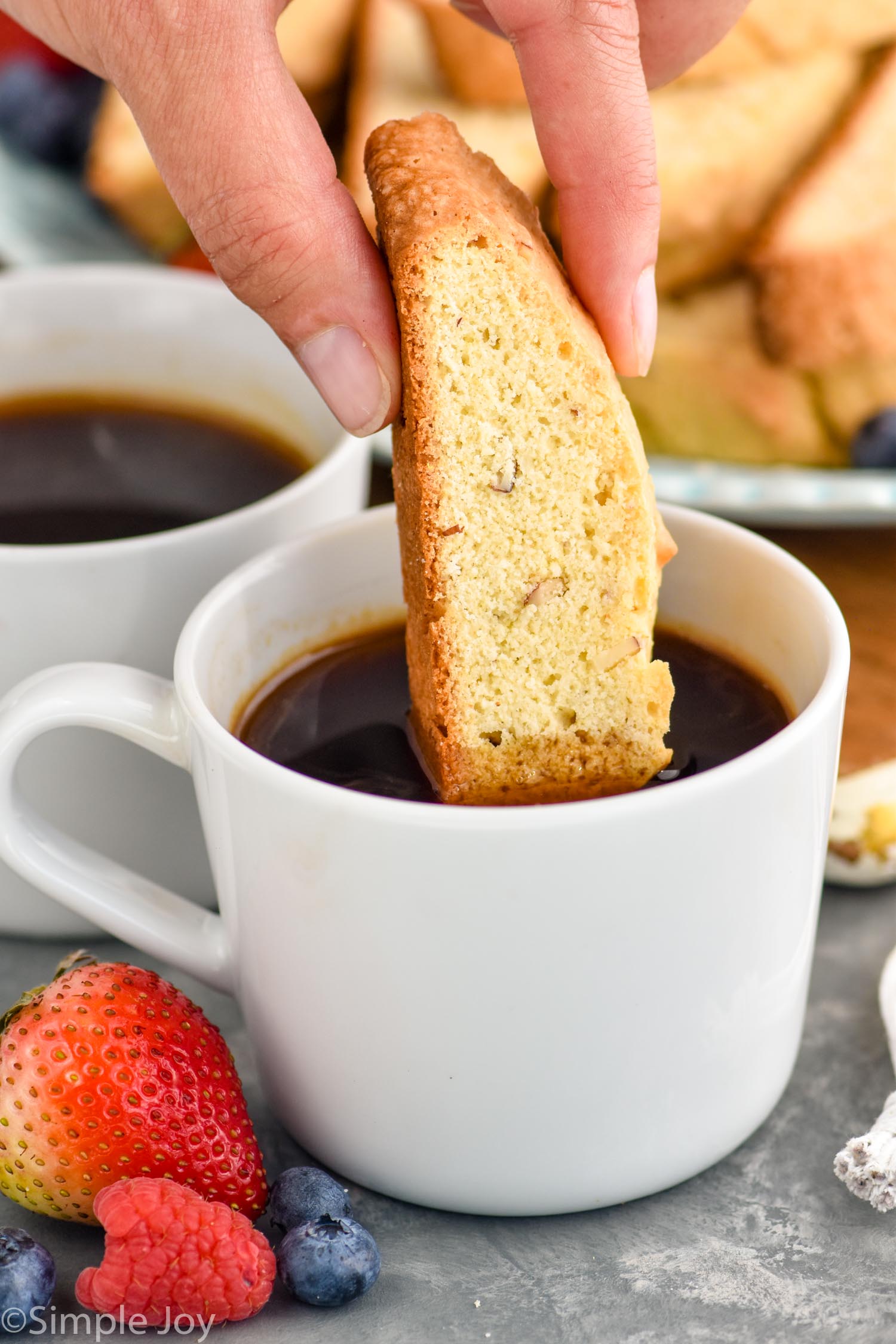 https://www.simplejoy.com/wp-content/uploads/2023/09/biscotti.jpg