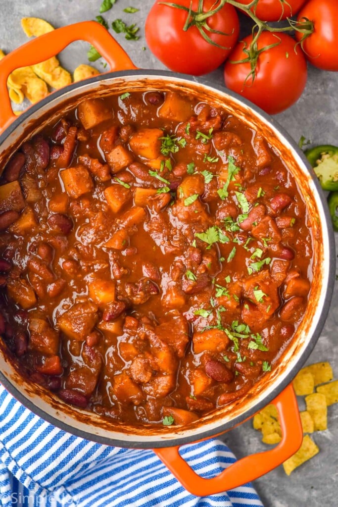 overhead of pot of butternut squash chili