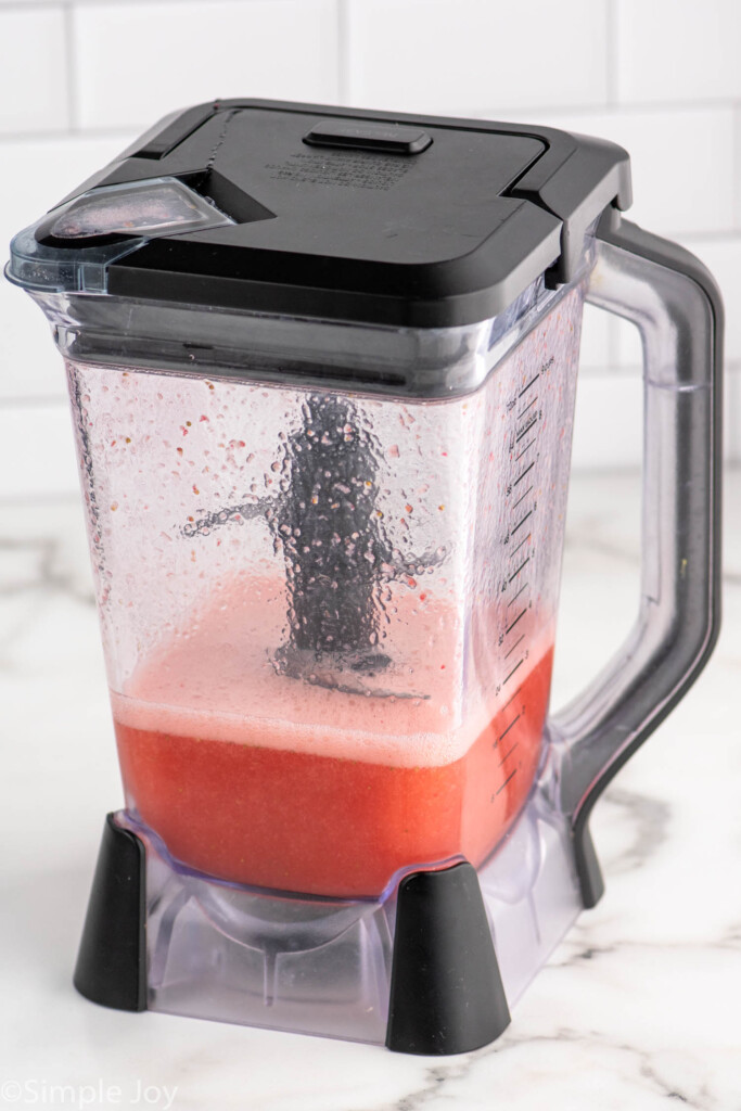 Blender of blended ingredients for Agua Fresca recipe.