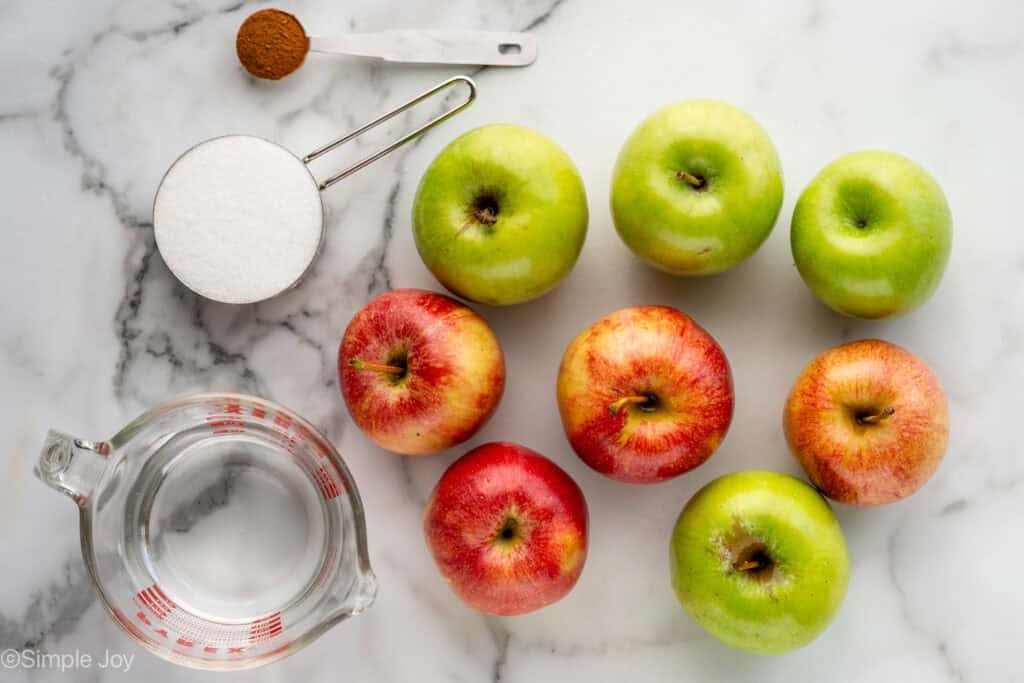 Overhead of applesauce recipe ingredients